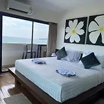 Patong Tower Ocean View Apartment