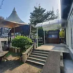 Nora Bukit Hotel