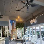 Nora Bukit Hotel