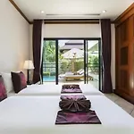 Residence Lake Rawai