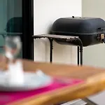 Thai-Themed 3Br Boutique Villa By Intira Villas