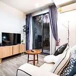 The Deck 芭东露台现代公寓 带健身房和游泳池