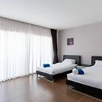 East Villa 4, Бассейн, 3 Спальни By Ibg Property