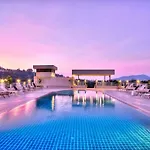 Ashlee Plaza Patong Hotel & Spa