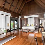 Villa Aye