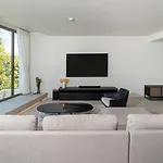 New 2Br Condo Bluepoint 8-17 Sea Views