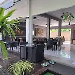 2 Bed Luxury Pool Villa Sleeps 6