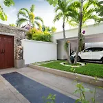 The Thara Villa Surin Beach