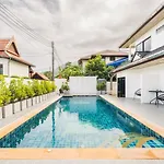 Chonlada Holiday Home - 2 Bedroom Pool Access Bungalow - Kamala Beach