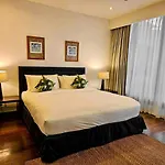 Beachfront 2 Bedroom Luxury Apartment Chava Surin