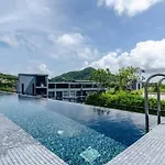 Citygate 2Br Pool View Condo B707-8