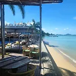 Absolute Oceanfront Villa Yai - Private Pool 4Br