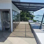 Absolute Oceanfront Villa Yai - Private Pool 4Br
