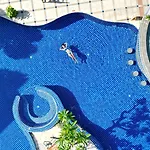 Phuket Leelavadee Hua Ting Resort