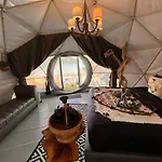 Signature Glamping