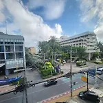 Joys Cafe & Guesthouse