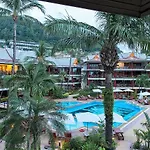 Peaceful Retreat At Kalim Bay - Pool Bar Garden