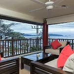 Peaceful Retreat At Kalim Bay - Pool Bar Garden