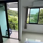 Easy Life 6