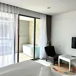 Regent Laguna