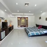 Rawai Pool Villa