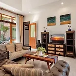 Salika Beach Villa