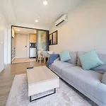 1Br Condo In Laguna Sky Park B2405