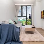 1Br Condo In Laguna Sky Park B2405