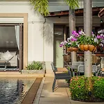 Luxury Sai Taan Villa In Bang Tao