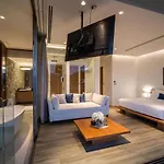 Sae Theatre Phuket Villa3