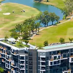 Апартаменты В Laguna Skypark С Террасой