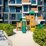 Апартаменты В Laguna Skypark С Террасой