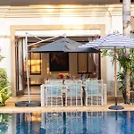 Saitaan Villa Dennapa Bang Tao Beach