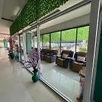 Zephyr Grand Hotel