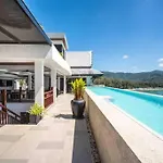 Lang- Villa Amara，Kamala Beach Luxury Villa
