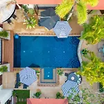 Saitaan Villa Dennapa Bang Tao Beach