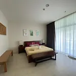 2 Bedroom Seaview Apartment By Clavis