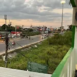 Bangreen Naiyang Hotel