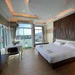 Studio 1 Chambre Lumineux Avec Vue A 180°