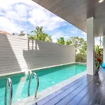 3-Story Pool Villa Katazhang Just 7 Min Walk To Kata Beach - Utk3