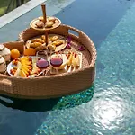 The Salin Seaview Villas