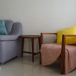 Lovely Townhouse In Laguna Park