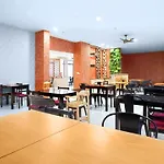 Phoenix Hotel Karon Beach