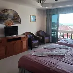 Aksarai Hotel