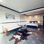 Ocean Pie Phuket - Adult Only