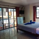 Kata Lina Guesthouse