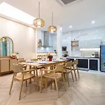 Patong Pool Villas