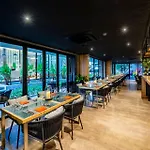 Diamond Condominium Bangtao Beach