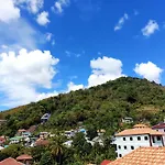 Chic Condominium Studio Building A