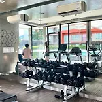 Hi-Ended Studio 28Sqm Fully Furnished Apartment